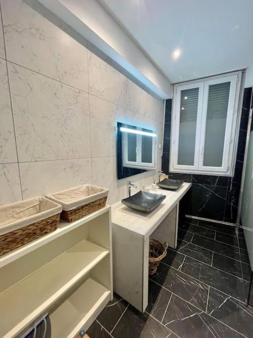 La Belle Epoque, Climatisation, Emplacement Ideal Apartment Каркасон Екстериор снимка