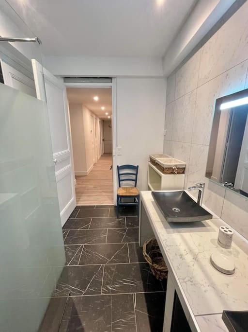 La Belle Epoque, Climatisation, Emplacement Ideal Apartment Каркасон Екстериор снимка